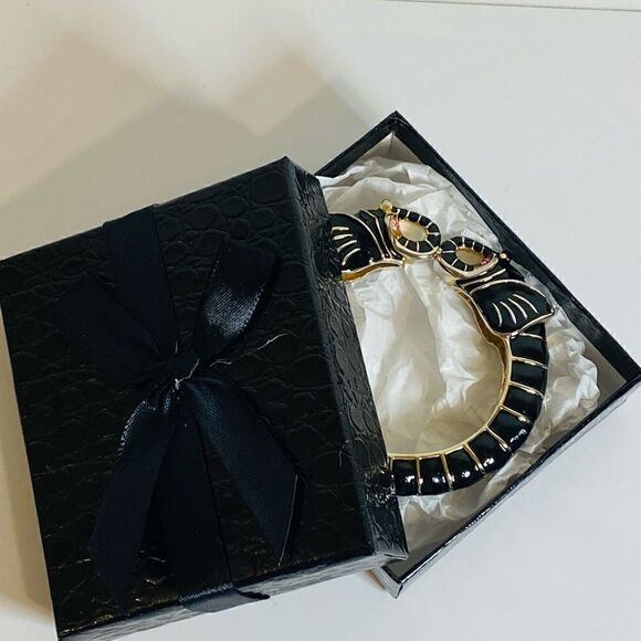 NIB Fornash Bracelet   - Picture 1 of 5